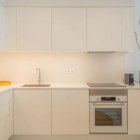 Апартаменты Flh Ocean View Escape At Acqua Residences Фуншал