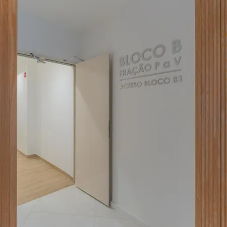 Flh Ocean View Escape At Acqua Residences