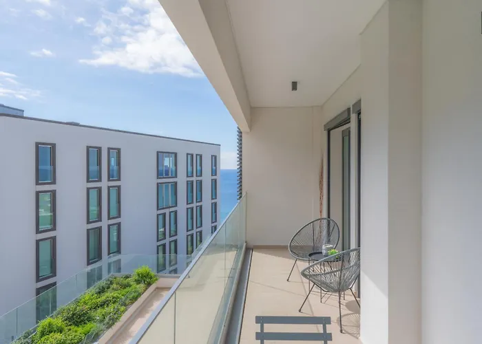 Flh Ocean View Escape At Acqua Residences * Фуншал
