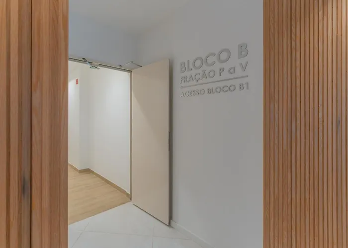 Flh Ocean View Escape At Acqua Residences