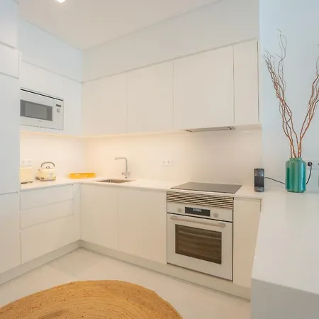 Daire Flh Ocean View Escape At Acqua Residences